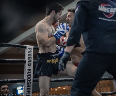 Adrian Hierl von der Sportschule Alex, kämpft im Kickboxen K1 bei der Phönix Fight Night 2017, Gala WKU Foto: Marcela Kamanis