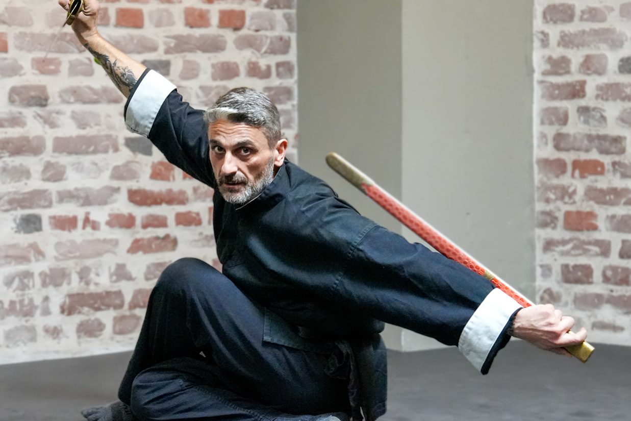 SportschuleAlex_MeisterKamanis_KungFu_web